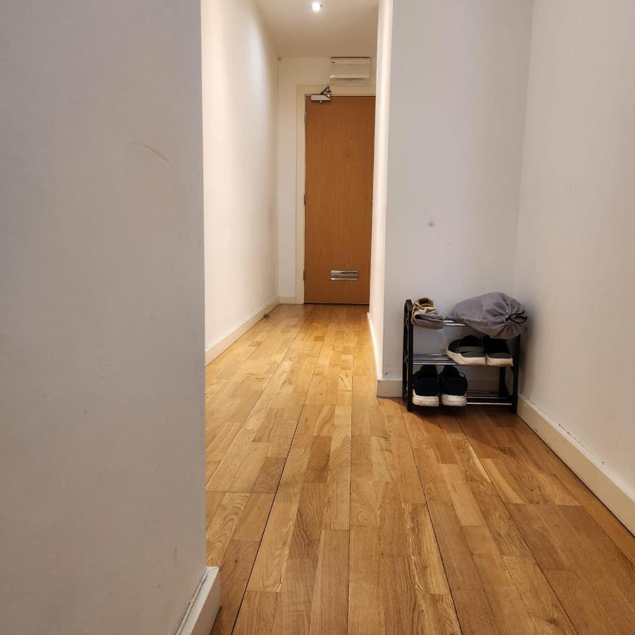 Shared Apartment - Walking From Leeds City Center Eksteriør bilde