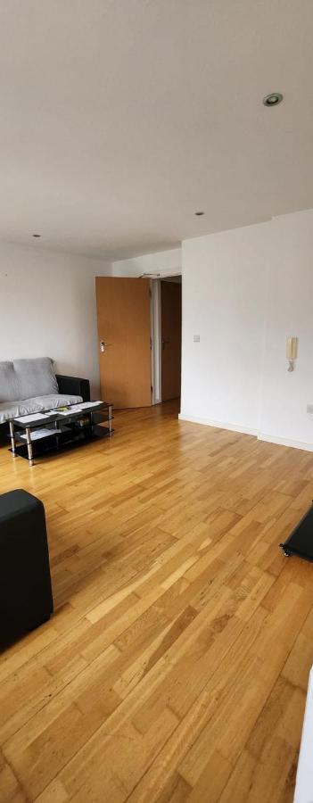 Shared Apartment - Walking From Leeds City Center Eksteriør bilde